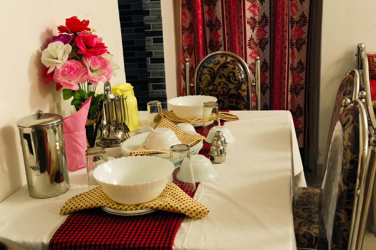 Jayanti Hotel Тарапит Екстериор снимка