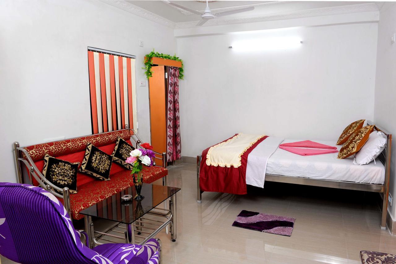 Jayanti Hotel Тарапит Екстериор снимка