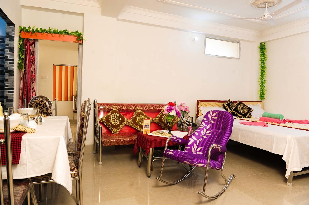Jayanti Hotel Тарапит Екстериор снимка